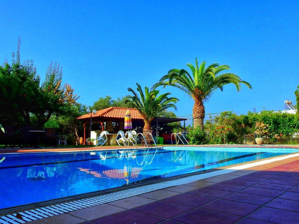 Esperia Apartments Platanias Extérieur photo